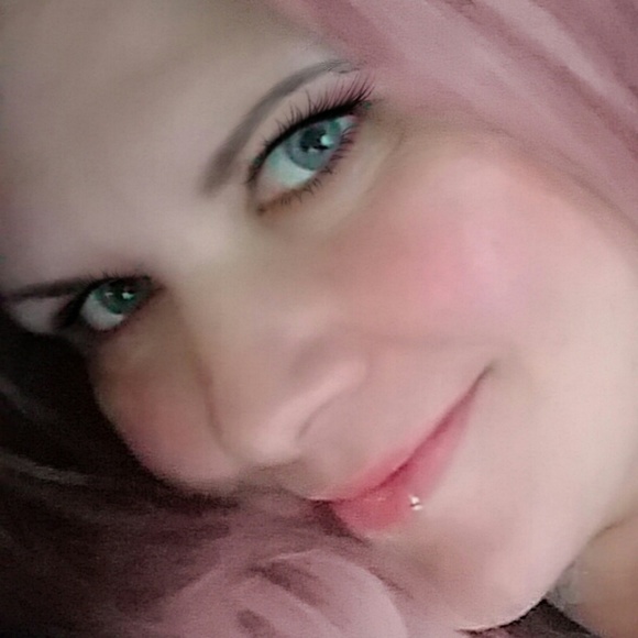 ๐บ Tiffany Posh Ambassador ๐บ๐ฅ - Picture 2 of 2